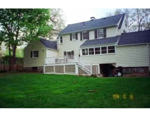 37 Tennyson Road Wellesley, MA 02481 - Photo 2 of 4