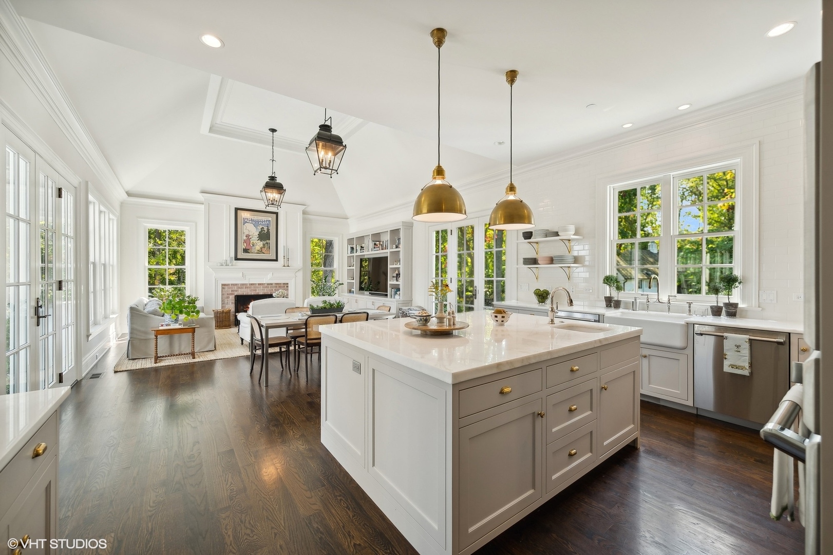 Undisclosed Address Lake Bluff, IL 60044 - Photo 11 of 51