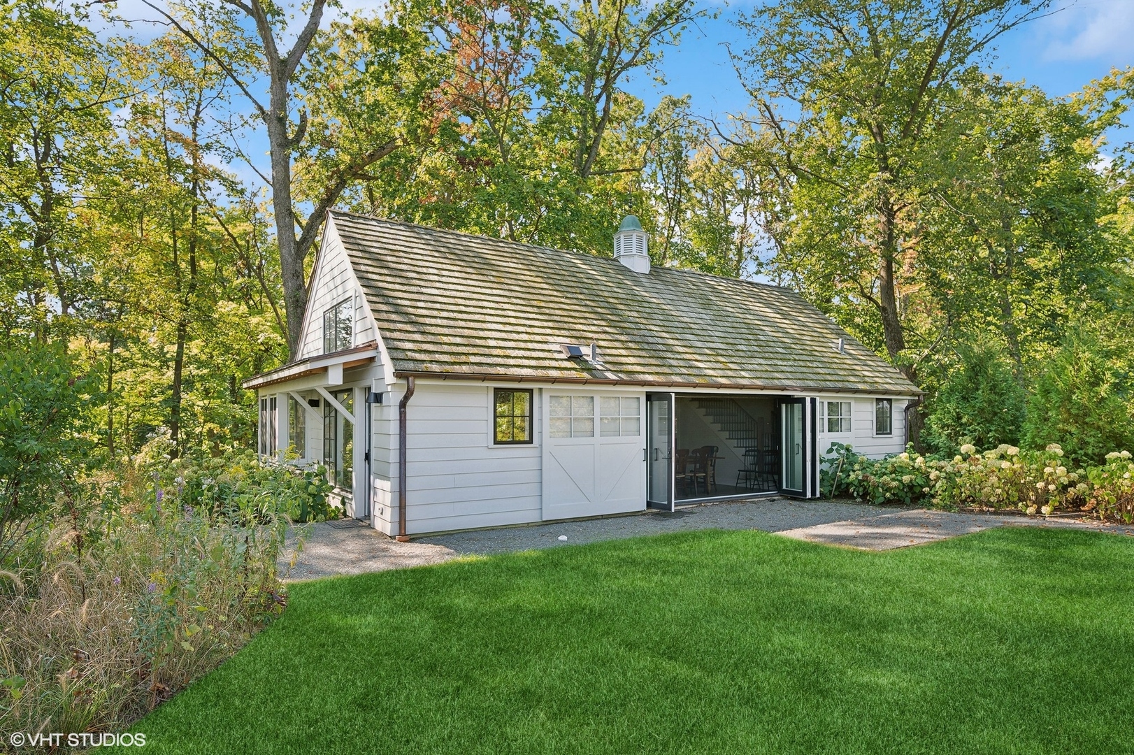 Undisclosed Address Lake Bluff, IL 60044 - Photo 37 of 51 front view of house with a yard
