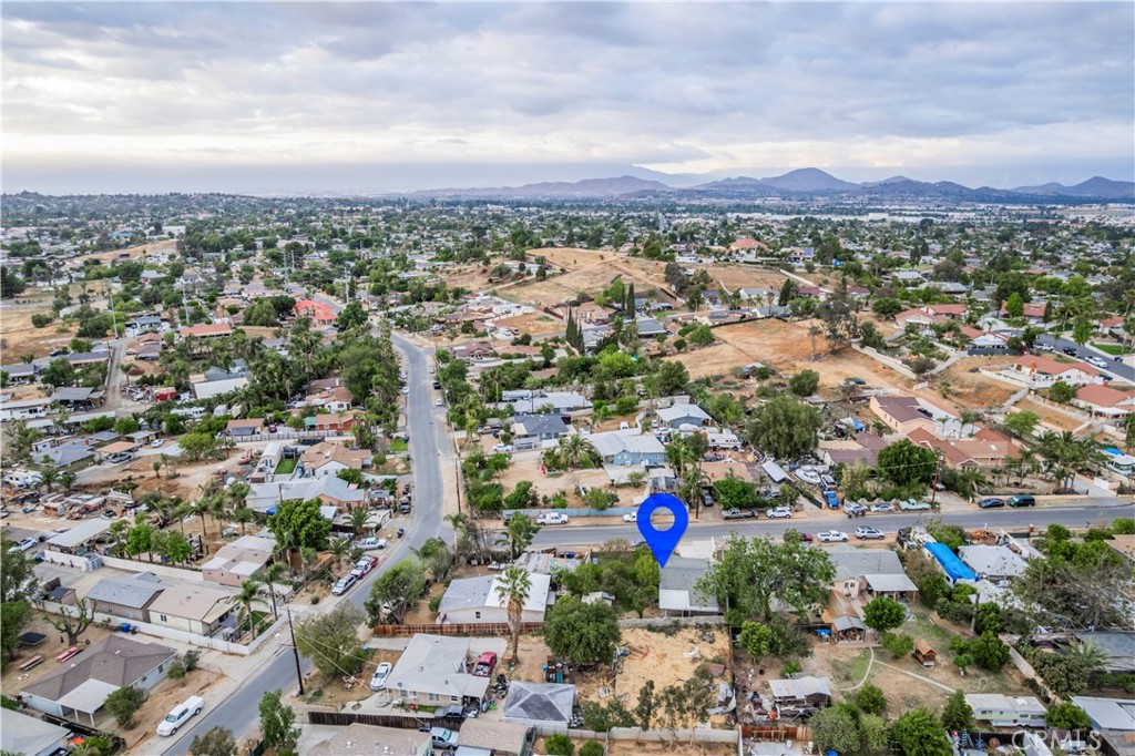 10180 Eddystone Street Riverside, CA 92503 - Photo 5 of 34 a view of a city