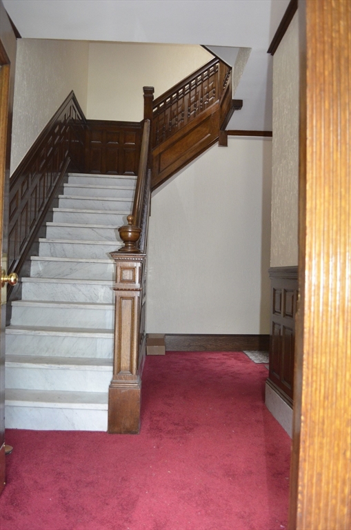 12 Kilsyth Road, Unit 3 Brookline, MA 02445 - Photo 2 of 10