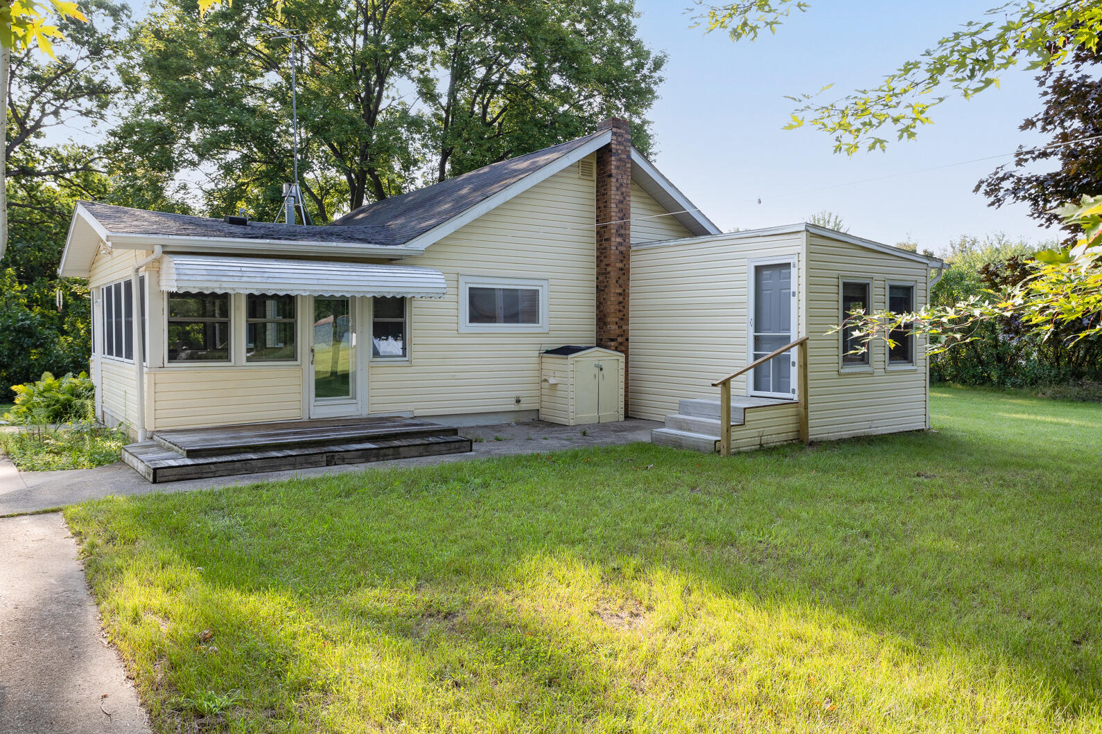 5012 Oakpoint Road Jackson, MI 49201 - Photo 12 of 36 0N0A2336-Edit