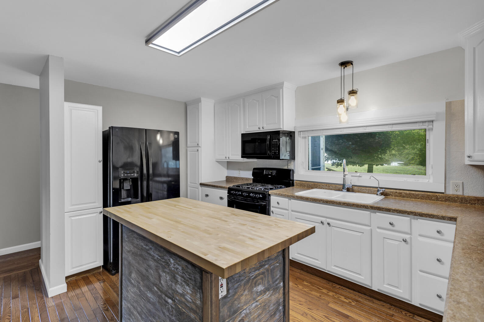5012 Oakpoint Road Jackson, MI 49201 - Photo 15 of 36 0N0A2340