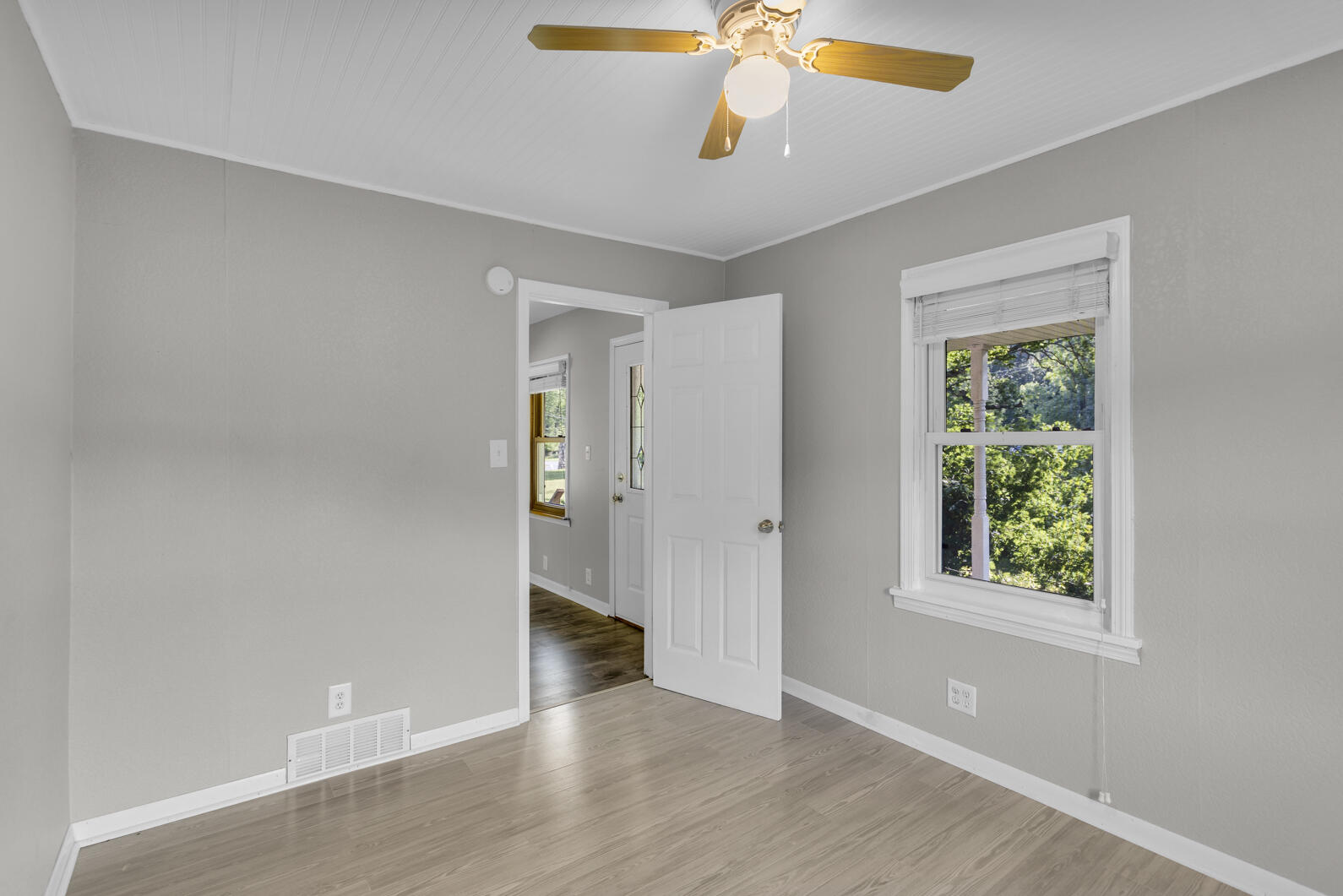 5012 Oakpoint Road Jackson, MI 49201 - Photo 23 of 36 0N0A2364