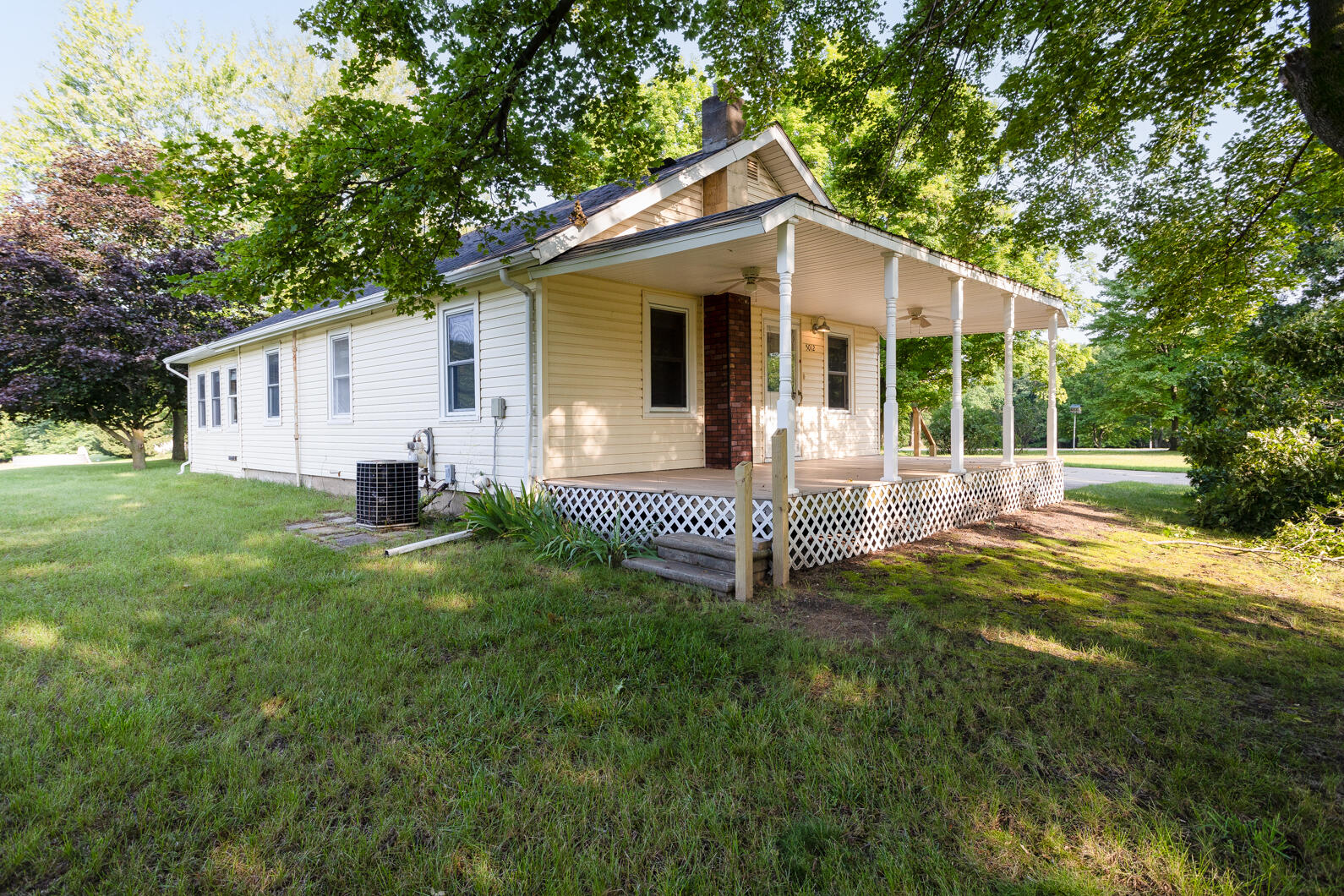 5012 Oakpoint Road Jackson, MI 49201 - Photo 10 of 36 0N0A2334-Edit