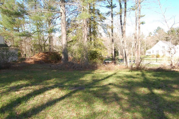 104 Fairhaven Road Mattapoisett, MA 02739 - Photo 23 of 24 Gallery Image 23