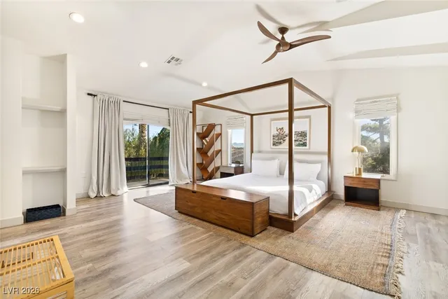 $8,000 | 2940 Rosanna Street, Las Vegas, NV 89117