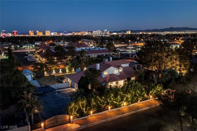 $8,000 | 2940 Rosanna Street, Las Vegas, NV 89117