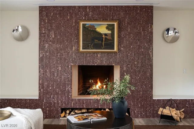 $8,000 | 2940 Rosanna Street, Las Vegas, NV 89117