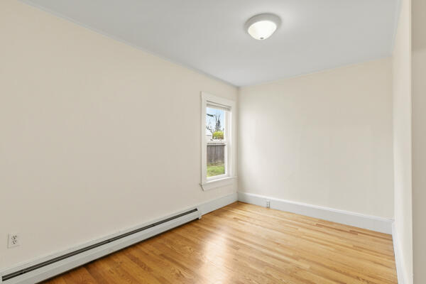 106 Haskell Street Westbrook, ME 04092 - Photo 15 of 35 007_eRSg