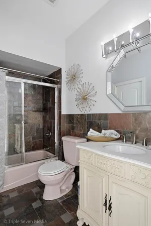 $975,000 | 12600 Sheffield Court, Palos Park, IL 60464
