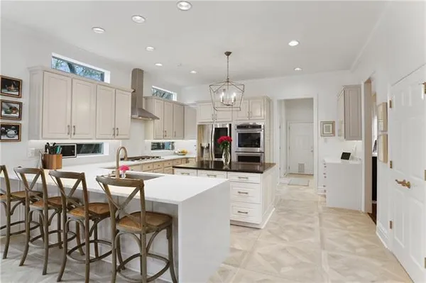 $1,395,000 | 5 Heron Lane, Mandeville, LA 70471