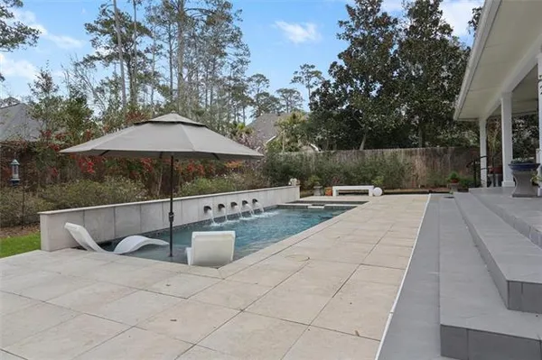 $1,395,000 | 5 Heron Lane, Mandeville, LA 70471