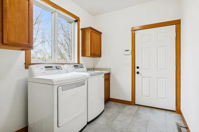 $449,900 | 5862 Oakgreen Court North, Stillwater, MN 55082