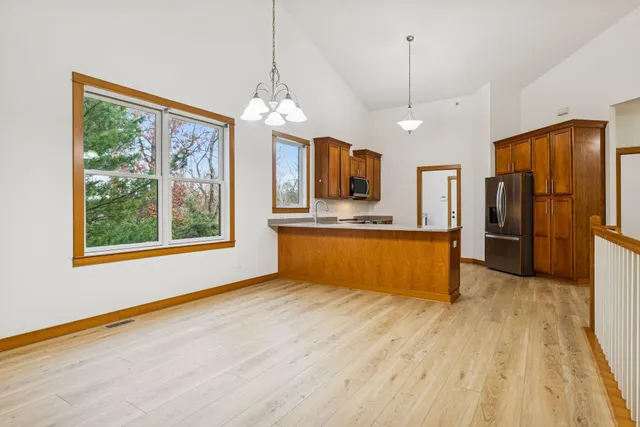 $449,900 | 5862 Oakgreen Court North, Stillwater, MN 55082