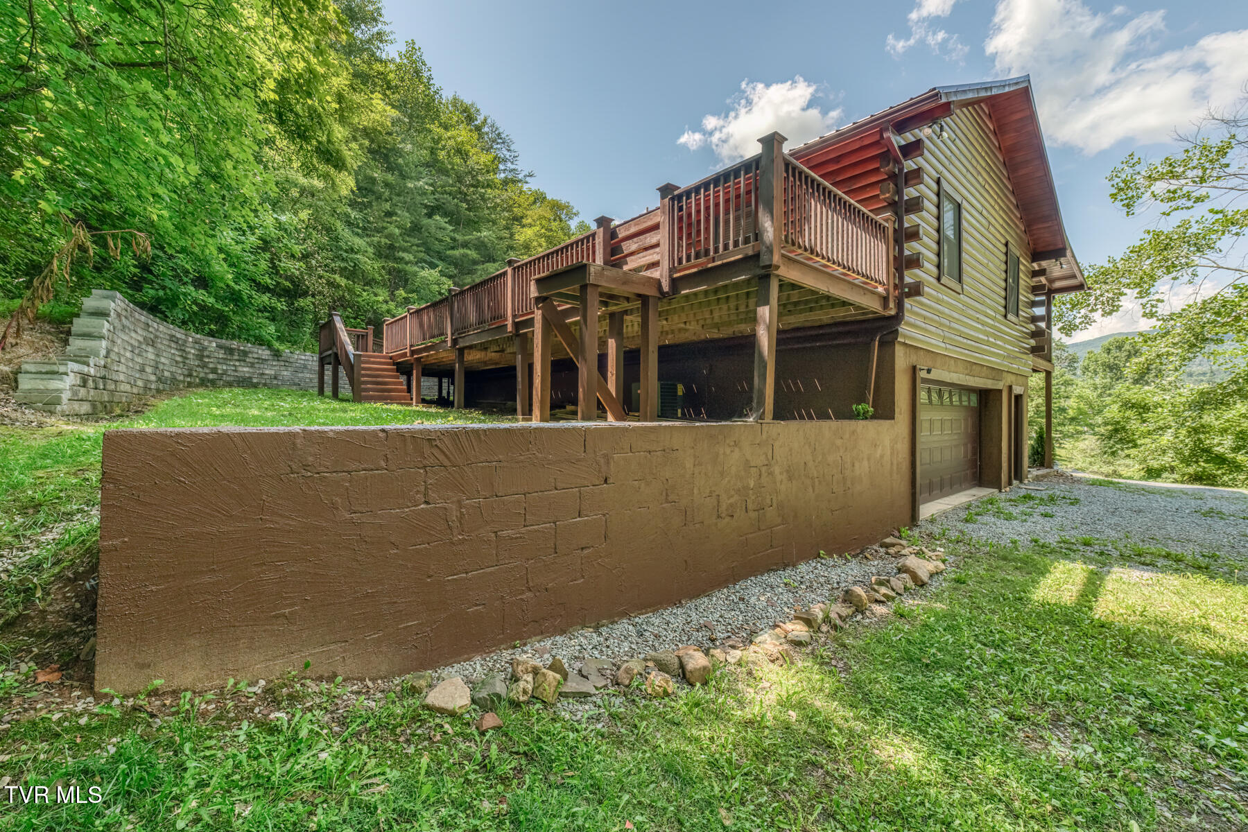 265 Minton Hollow Road Elizabethton, TN 37643 - Photo 38 of 52 265 Minton Hollow Rd-51