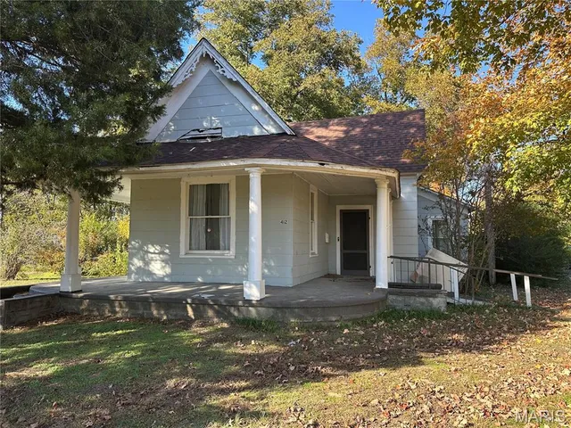 $70,000 | 412 East Howard Street, Malden, MO 63863