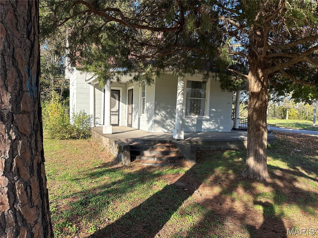 412 East Howard Street Malden, MO 63863 - Photo 2 of 29