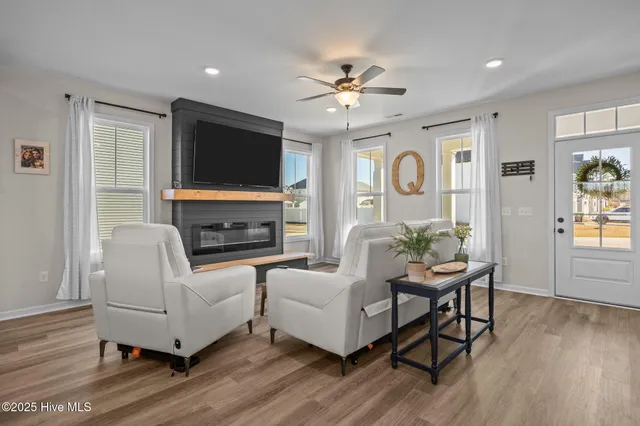 $435,000 | 1029 Setting Sun Boulevard Northeast, Winnabow, NC 28479