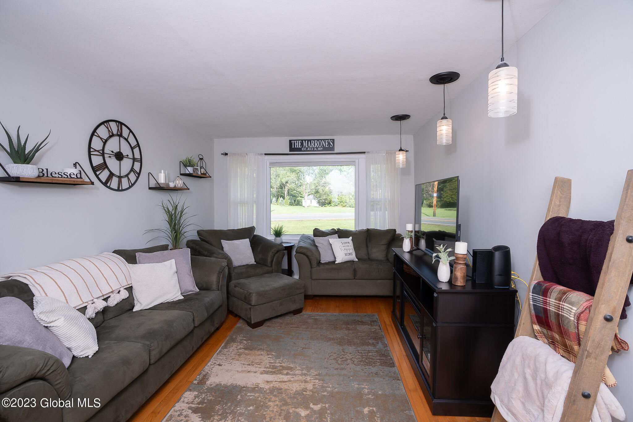 920 Pearse Road Niskayuna, NY 12309 - Photo 13 of 33 047-920-Pearse-Rd