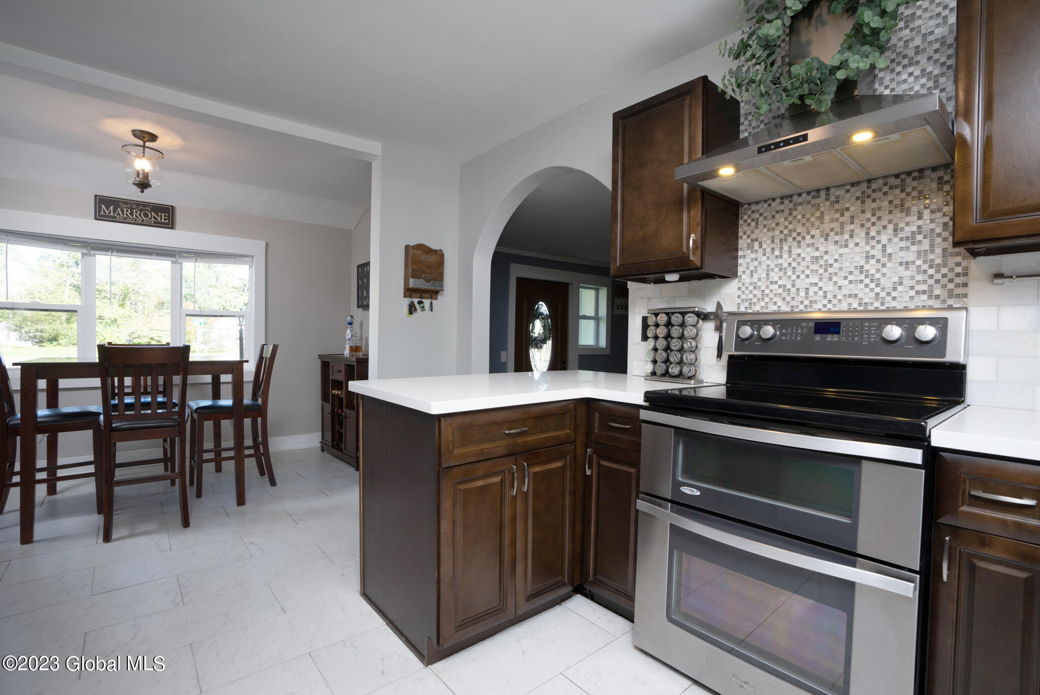920 Pearse Road Niskayuna, NY 12309 - Photo 10 of 33 036-920-Pearse-Rd
