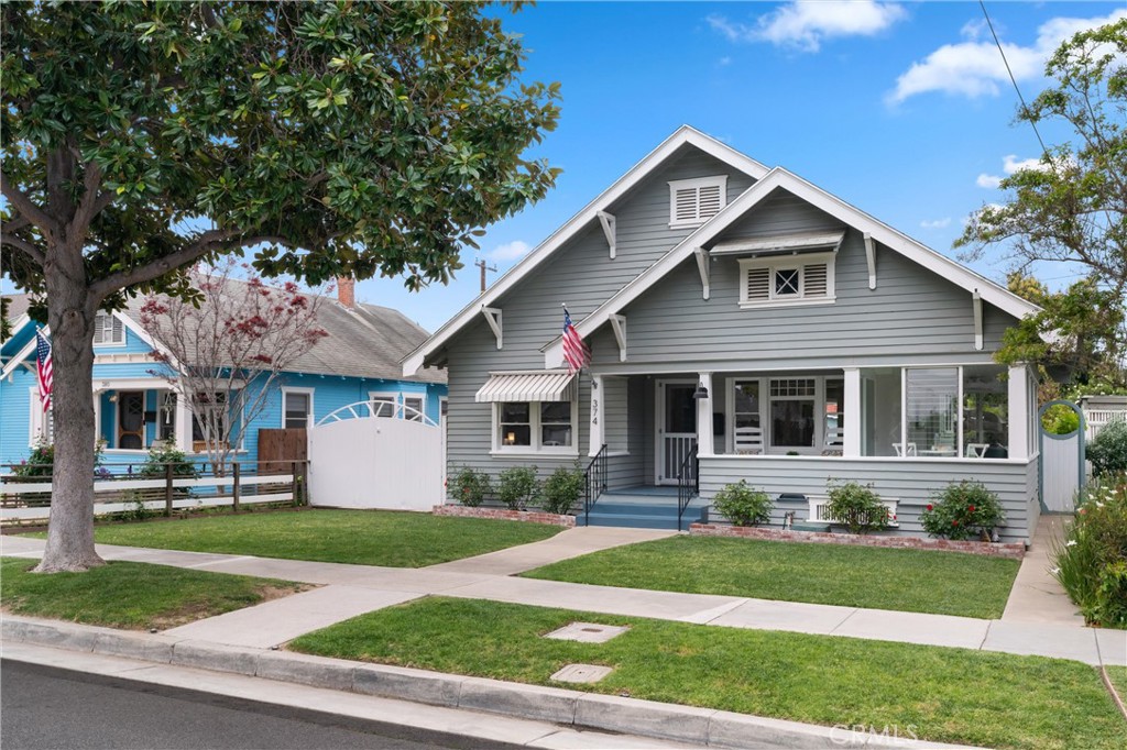 374 South Shaffer St  