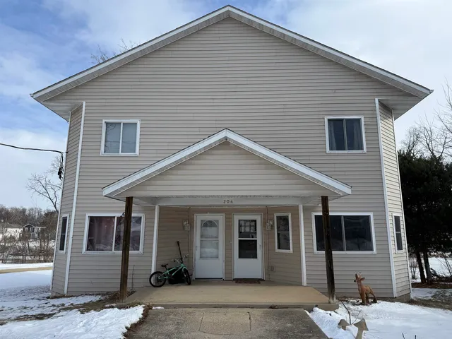 $425,000 | 204 South Mill Street, Albany, WI 53502