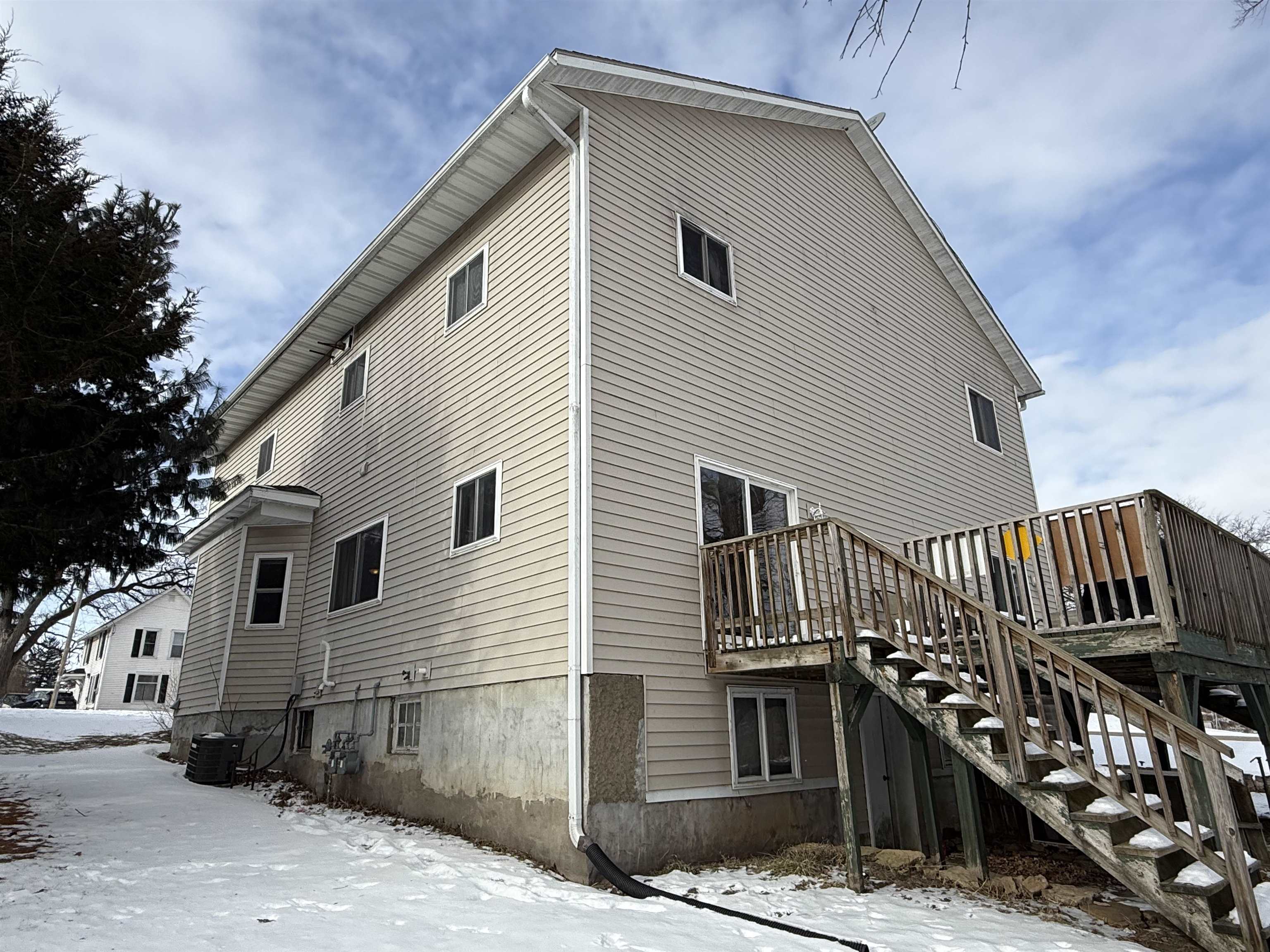 204 South Mill Street Albany, WI 53502 - Photo 14 of 43