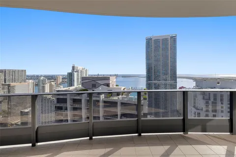 $3,245,000 | 1000 Brickell Plaza, Unit PH5403, Miami, FL 33131