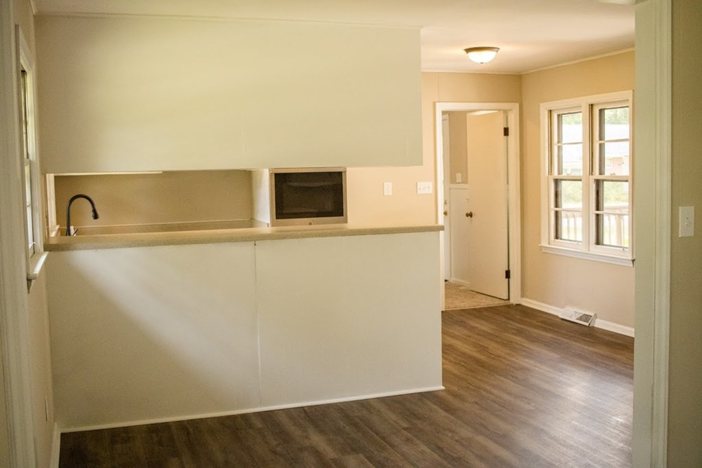 12640 Main Street Williston, SC 29853 - Photo 6 of 33