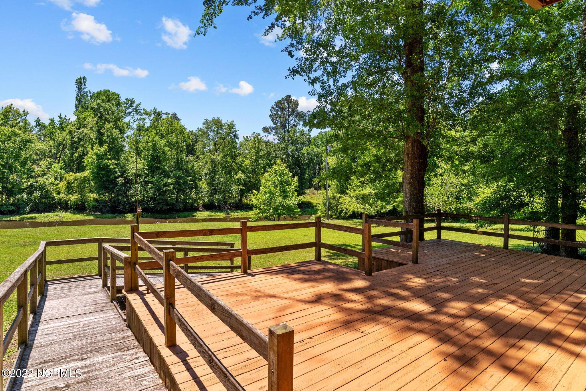 357 Dover Road Cove City, NC 28523 - Photo 14 of 52 14-web-or-mls-COX_4078