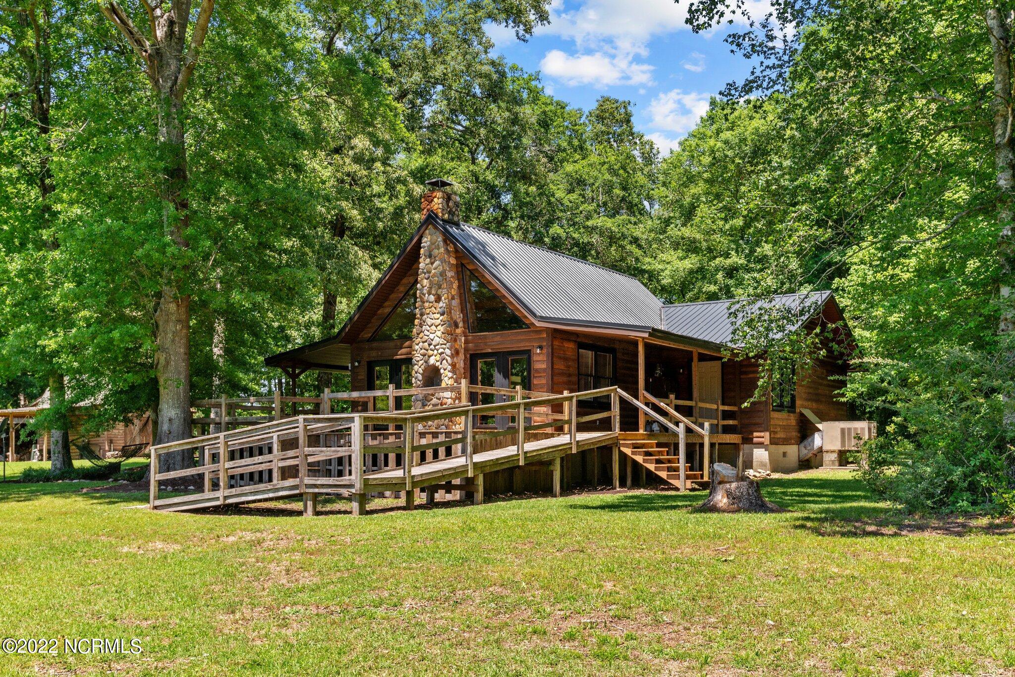 357 Dover Road Cove City, NC 28523 - Photo 16 of 52 16-web-or-mls-COX_4080