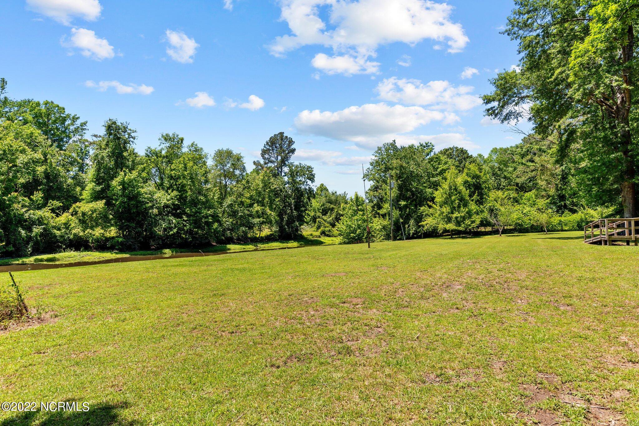 357 Dover Road Cove City, NC 28523 - Photo 24 of 52 24-web-or-mls-COX_4081