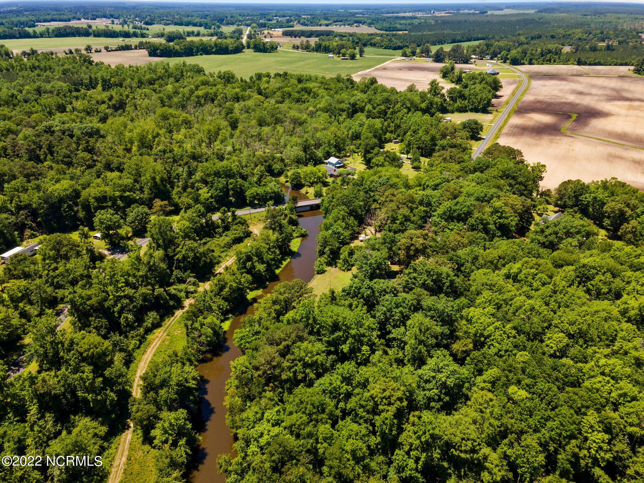 357 Dover Road Cove City, NC 28523 - Photo 30 of 52 30-web-or-mls-DJI_0120