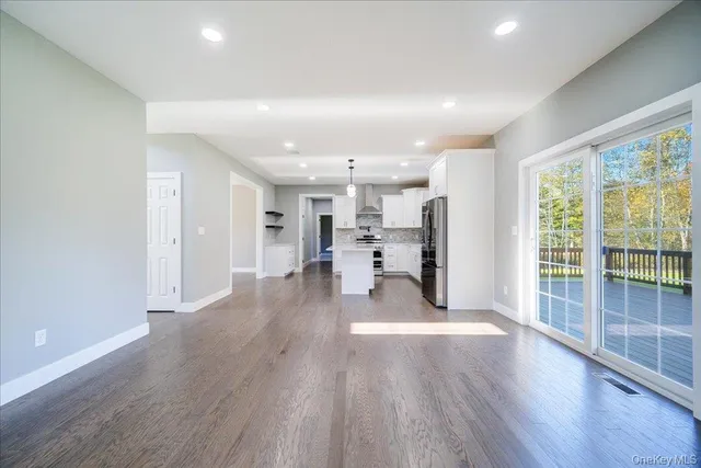 $799,900 | 83 Bible Camp Road, Bloomingburg, NY 12721