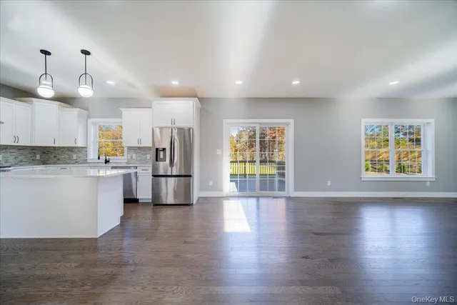 $799,900 | 83 Bible Camp Road, Bloomingburg, NY 12721