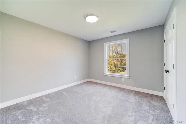 $799,900 | 83 Bible Camp Road, Bloomingburg, NY 12721