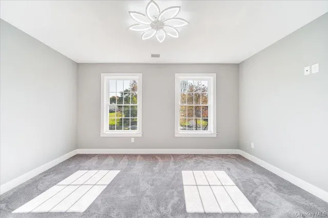 $799,900 | 83 Bible Camp Road, Bloomingburg, NY 12721