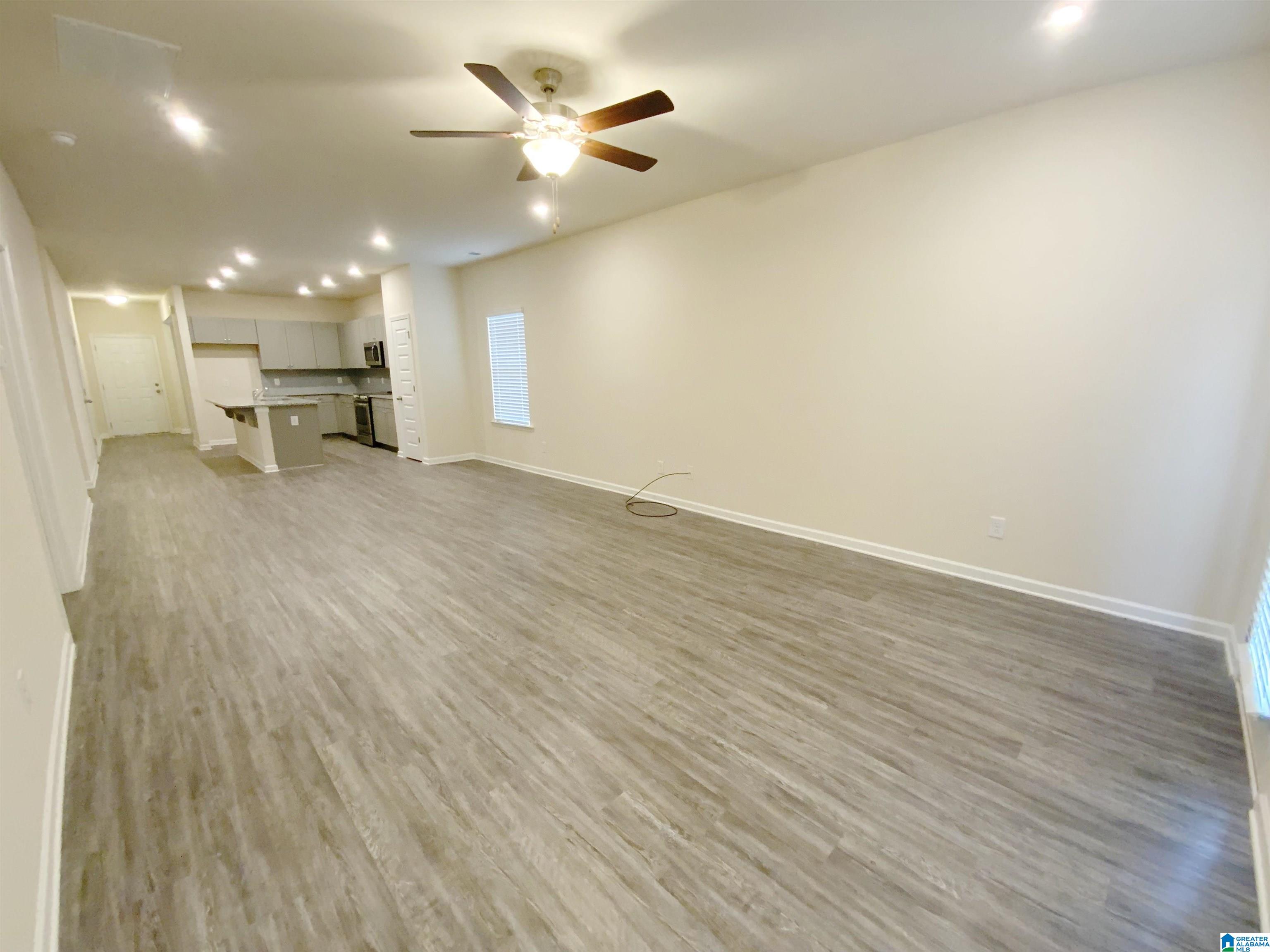 98 Valley Circle Lincoln, AL 35096 - Photo 9 of 31