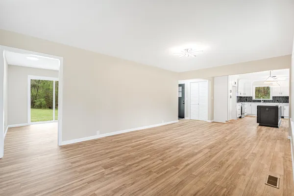 $349,000 | 5944 County Rd S-22-6, Georgetown, SC 29440