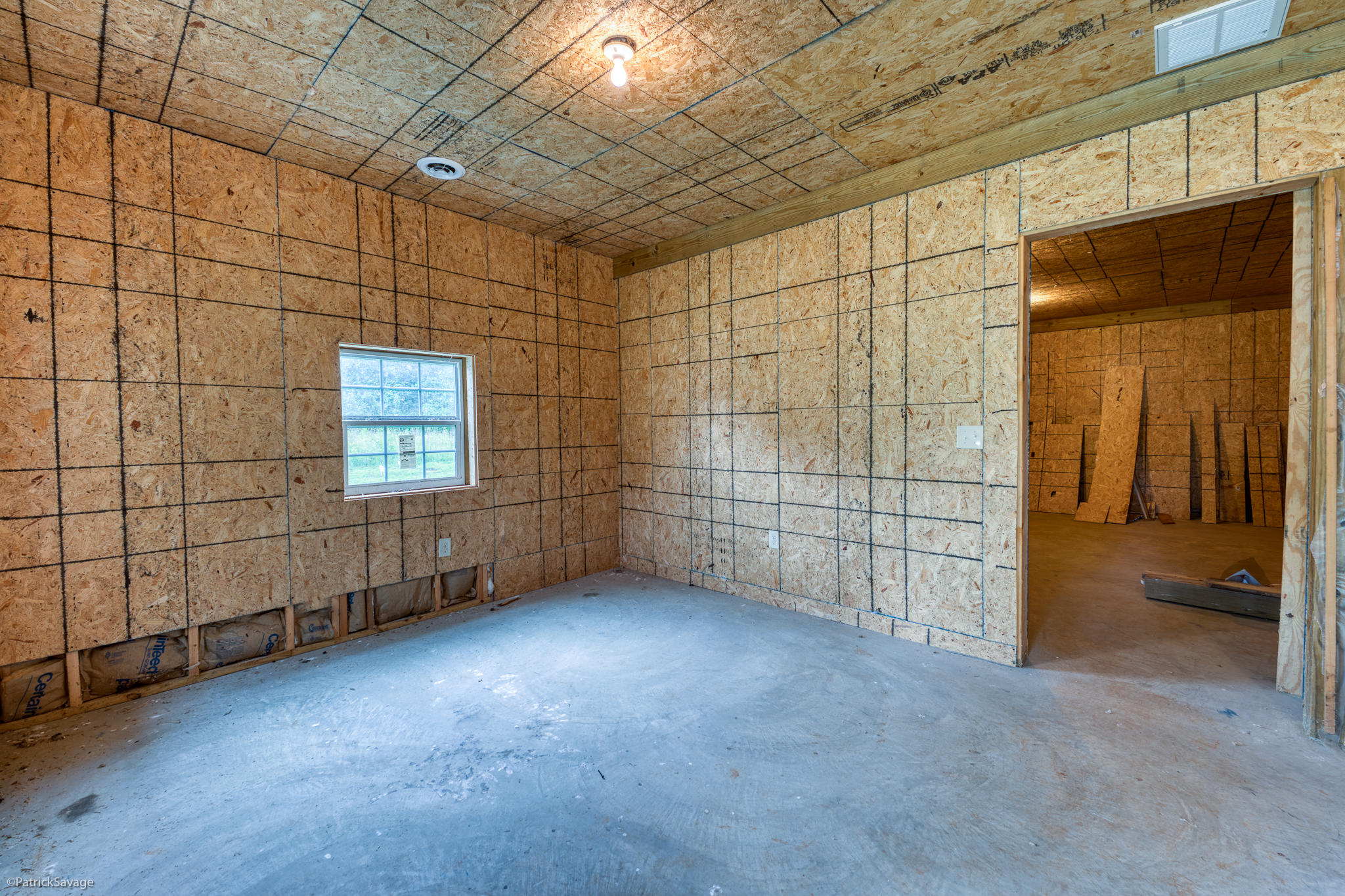 200 Robin Road Bristol, TN 37620 - Photo 35 of 45 200RobinRoadBristolTN-0876