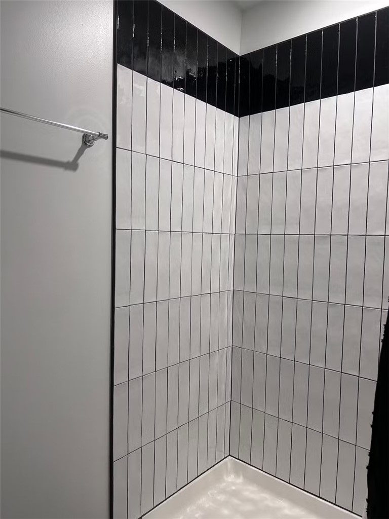 30 West Broad Street, Unit 401 Rochester, NY 14614 - Photo 8 of 11