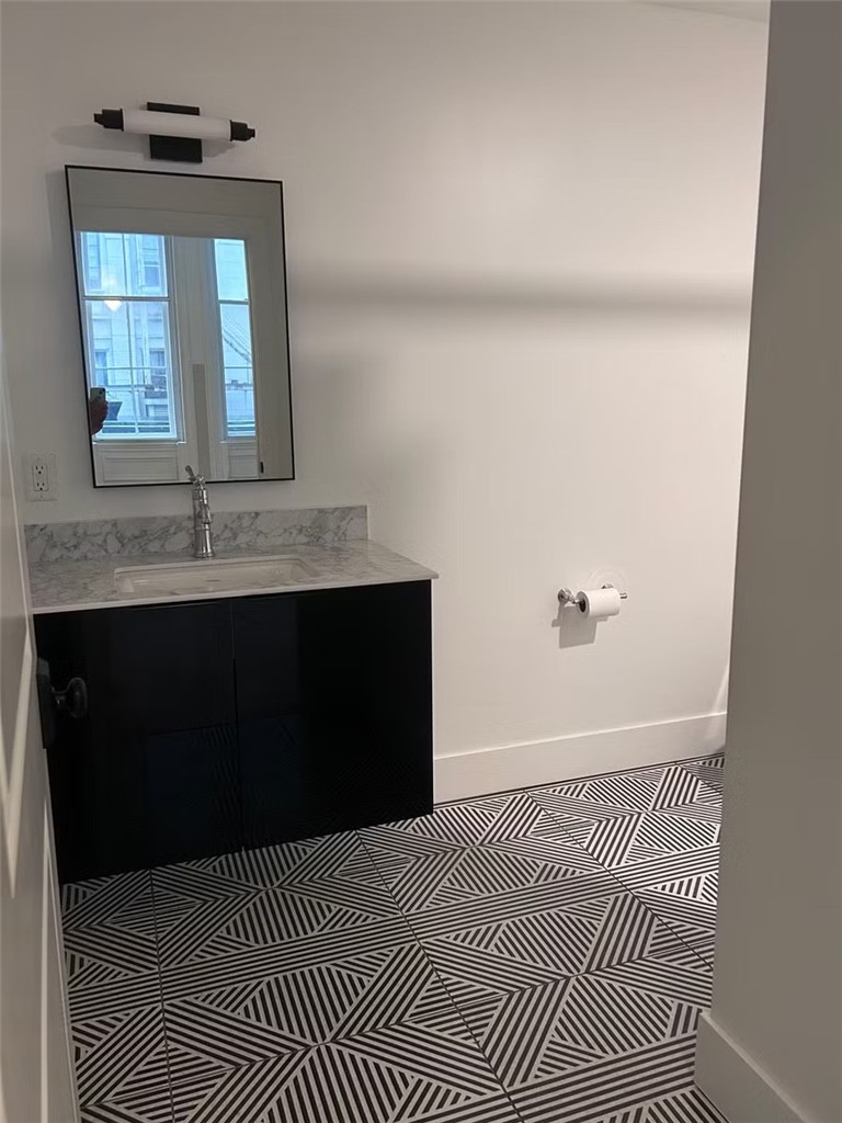 30 West Broad Street, Unit 401 Rochester, NY 14614 - Photo 10 of 11