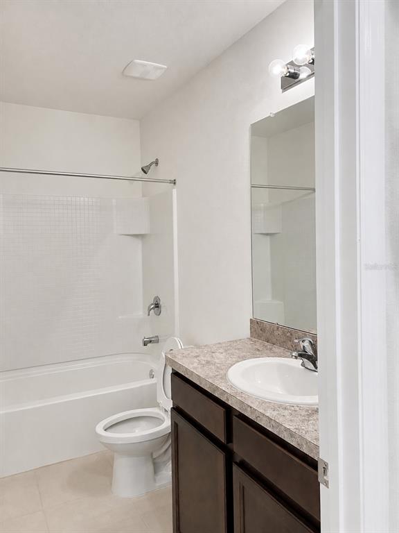 32935 Kaloko Road Wesley Chapel, FL 33543 - Photo 6 of 12 Gallery Image 6