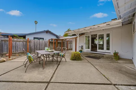 $649,000 | 2529 Merced Street, Napa, CA 94558