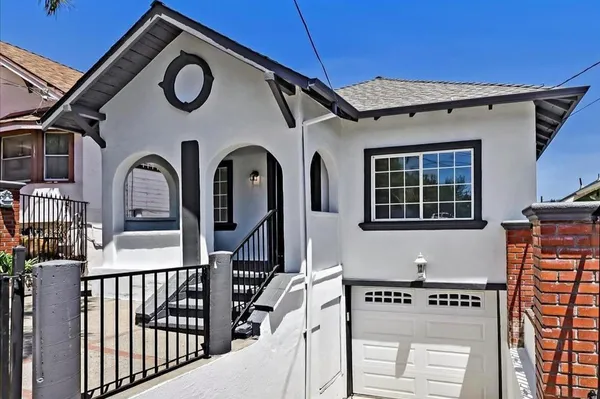 $718,000 | 2036 East 20th Street, Oakland, CA 94606
