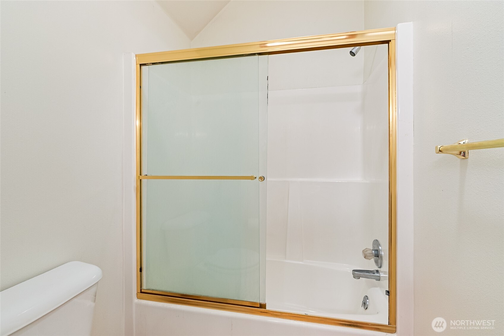 114 Twin Sisters Loop Lynden, WA 98264 - Photo 19 of 24 a bathroom with a glass shower door