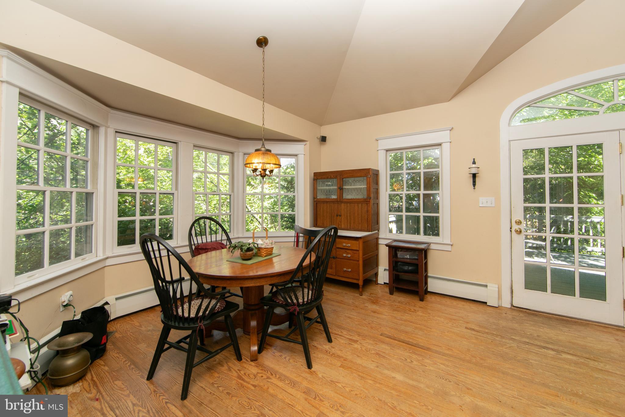 237 Rhoads Avenue Haddonfield, NJ 08033 - Photo 19 of 47 Kitchen nook with bow window