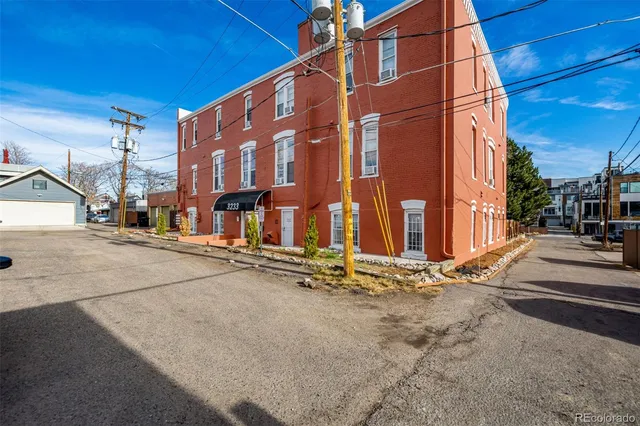 $309,900 | 3233 Vallejo Street, Unit 1C, Denver, CO 80211