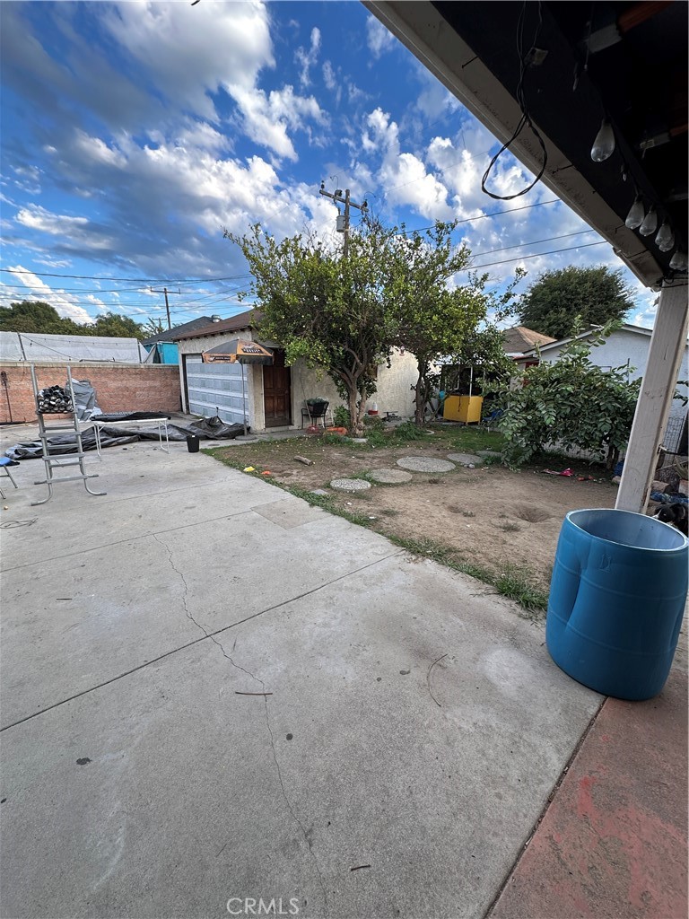 1612 East Stockton Street Compton, CA 90221 - Photo 12 of 18